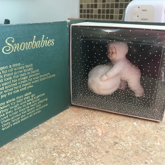 Vintage 1986 Dept 56 SNOWBABIES "I'm Making Snowballs" w/ Box - Picture 9 of 13